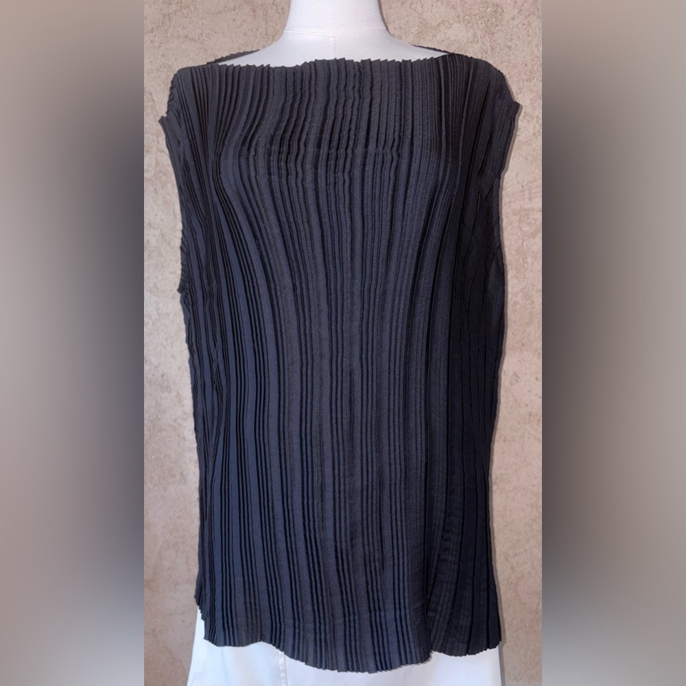 Zara Black Pleated Sleeveless Women's Top - Picture 1 of 5